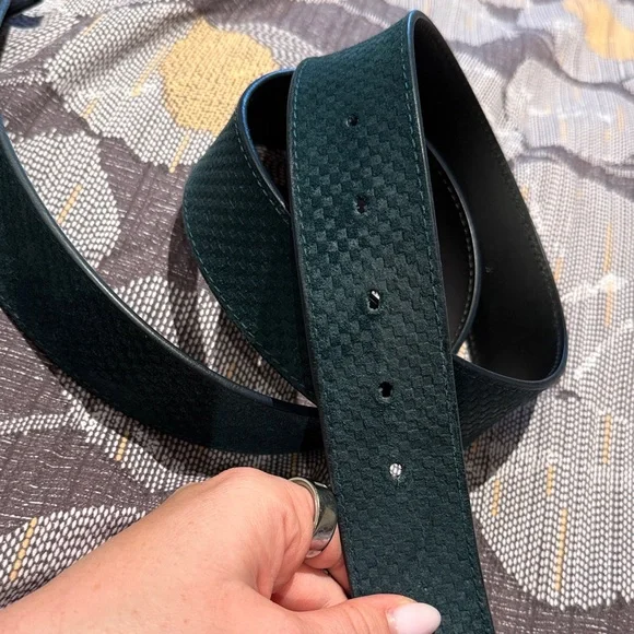 Louis Vuitton Santur LV Initial Belt, 40 mm Silver Buckle